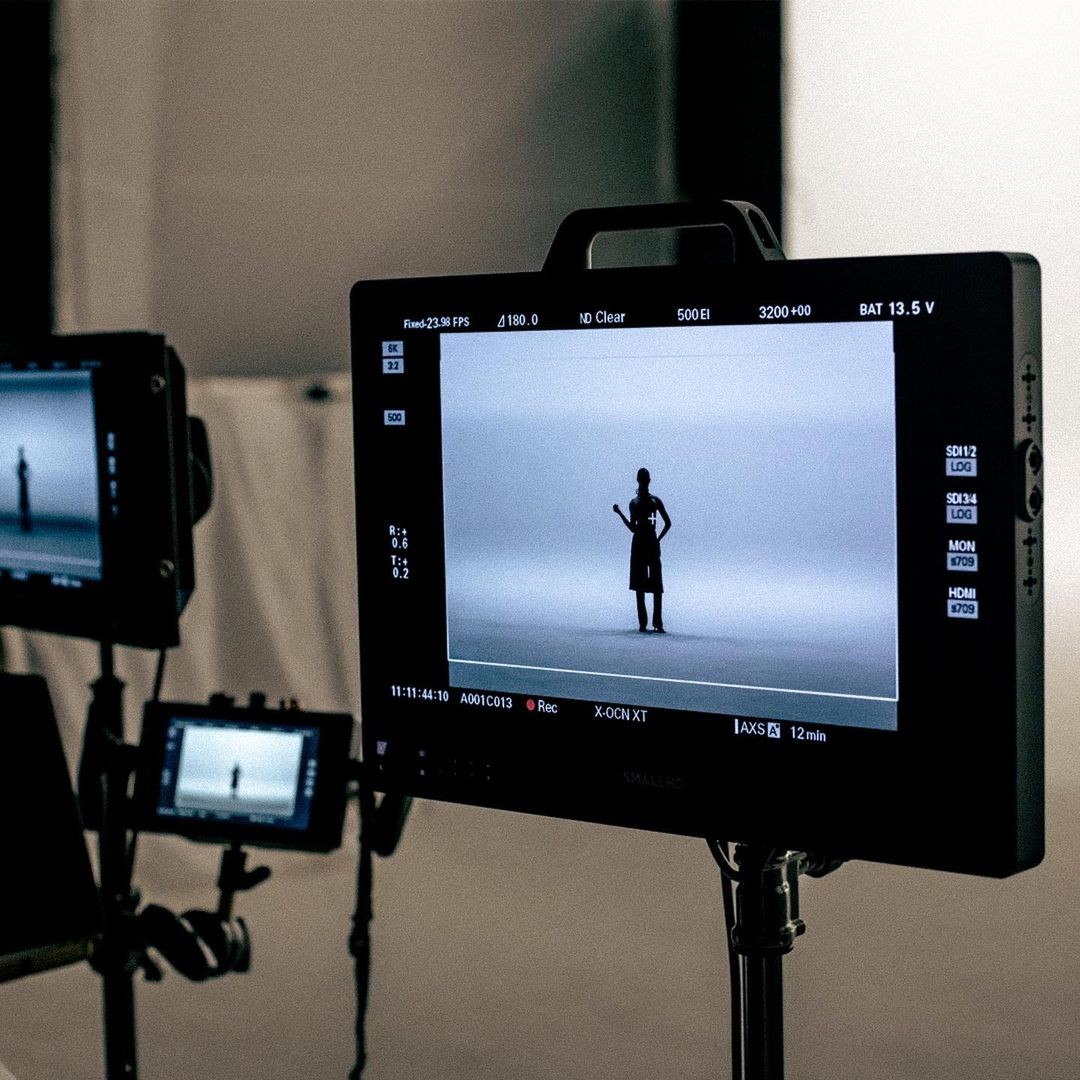 2e69887d-3bbd-488e-b423-0fc7eb0ef811